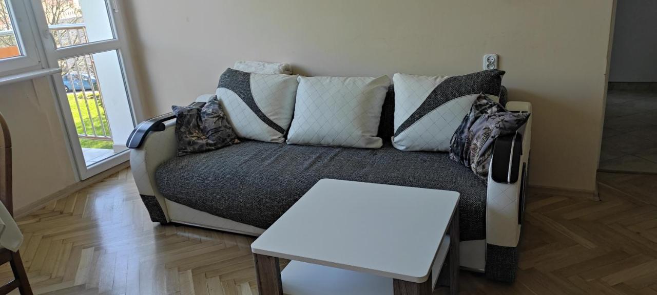 Apartament Am&O Apartment Кошалин Екстериор снимка